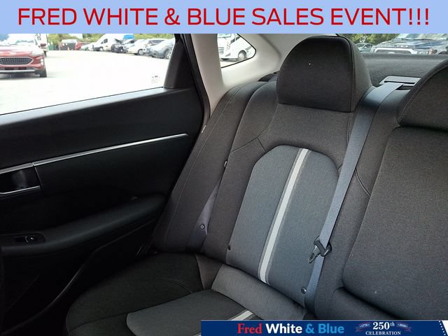 Used 2021 Hyundai Sonata SEL w/ Winter Weather Package FWD image 18
