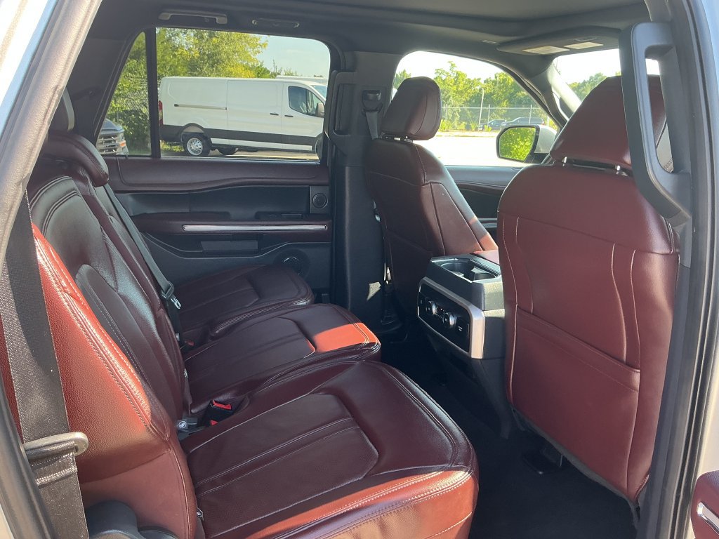 Certified 2024 Ford Expedition Max Limited AWD/4WD image 19
