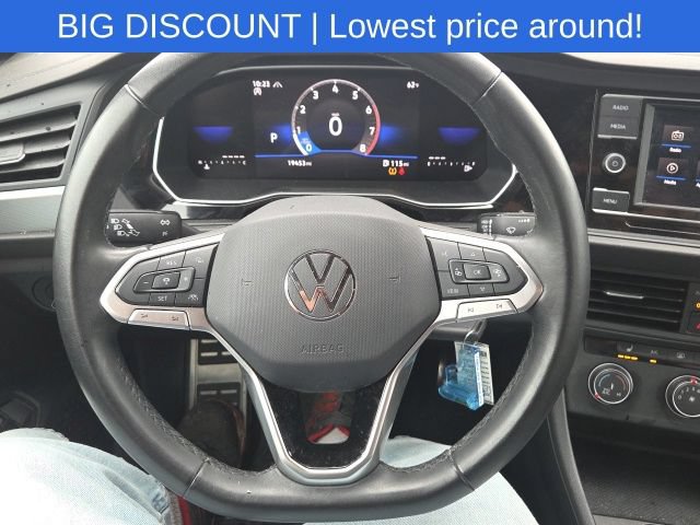 Used 2024 Volkswagen Jetta Sport FWD image 36