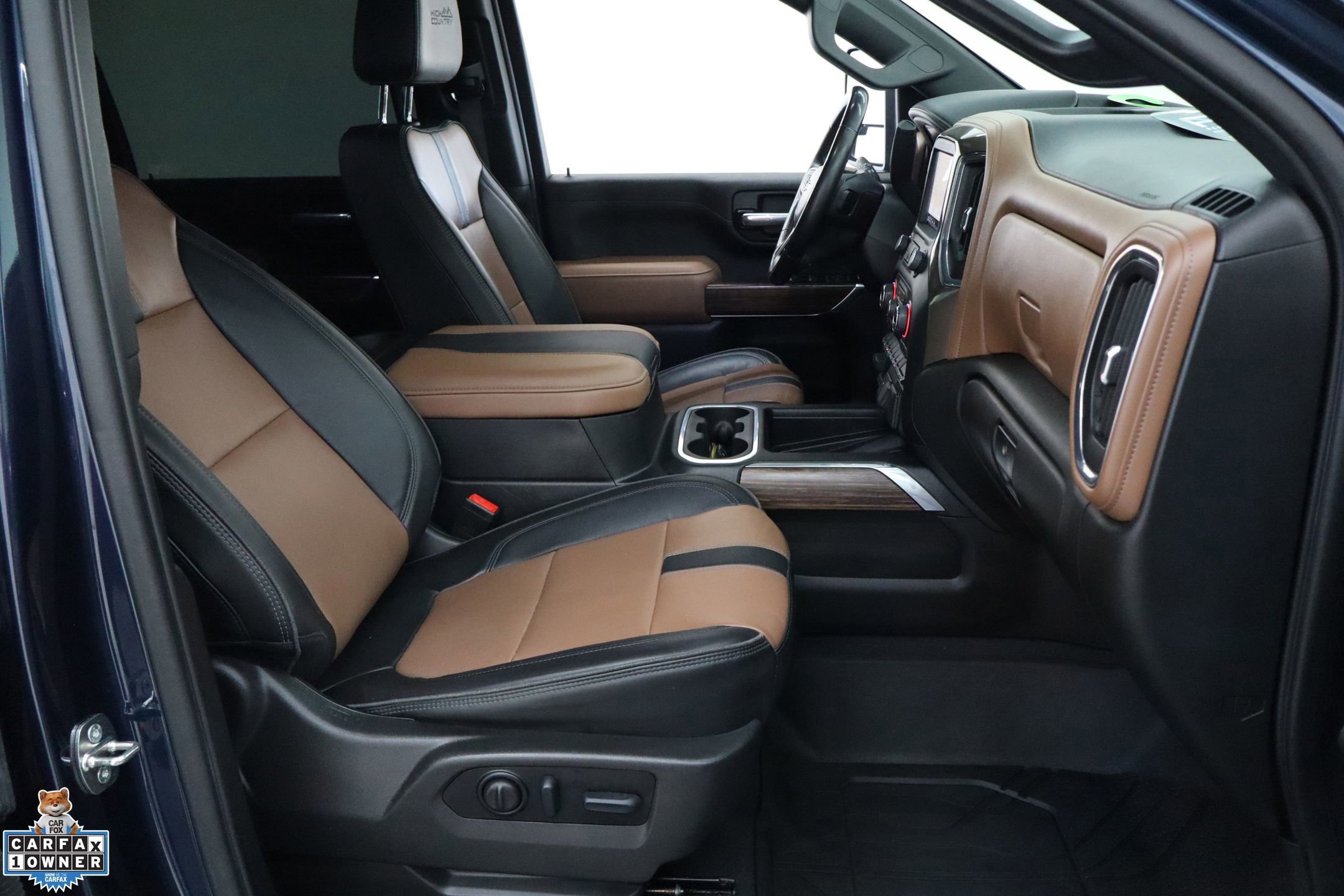 Used 2023 Chevrolet Silverado 3500 High Country image 33