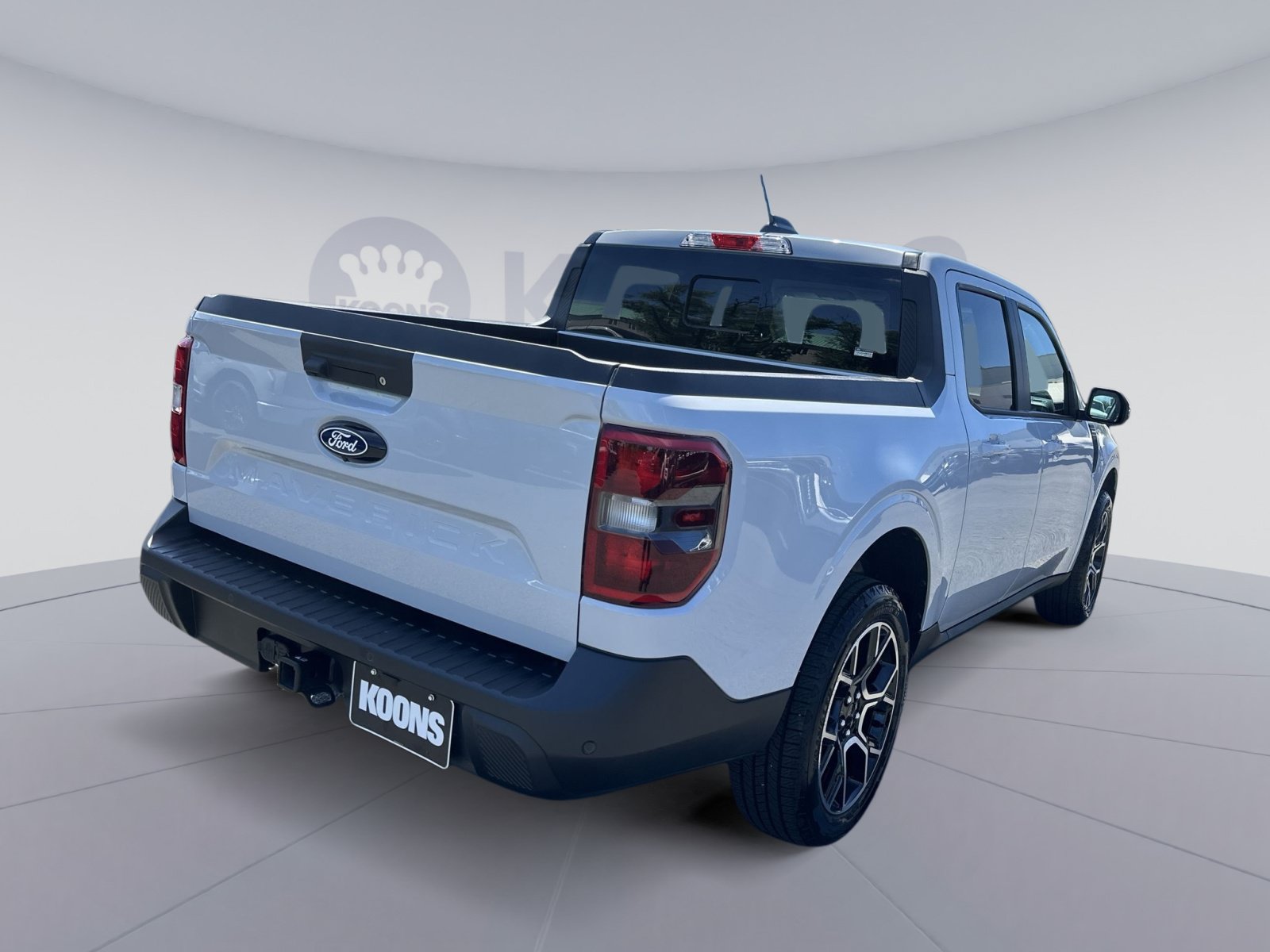 Certified 2025 Ford Maverick Lariat w/ 4K Tow Package AWD/4WD image 16