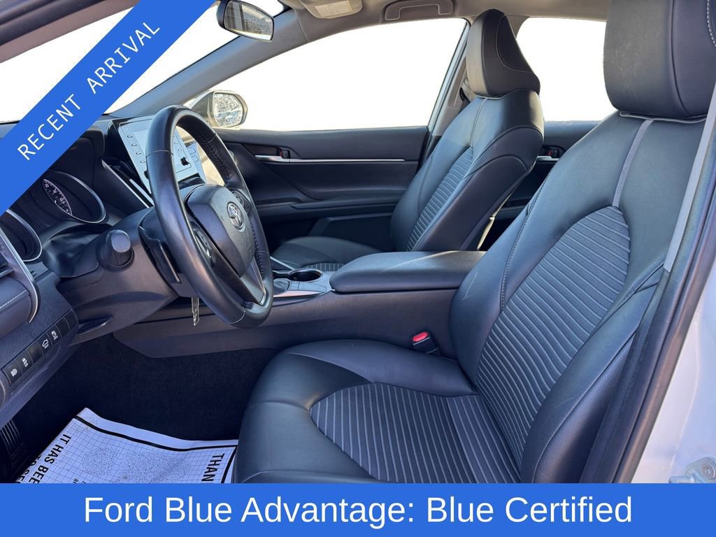 Used 2024 Toyota Camry SE image 9