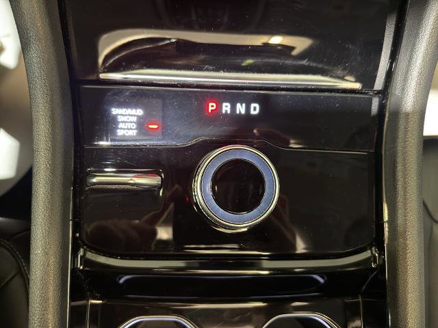 Used 2023 Jeep Grand Cherokee L Limited w/ Black Appearance Package image 28