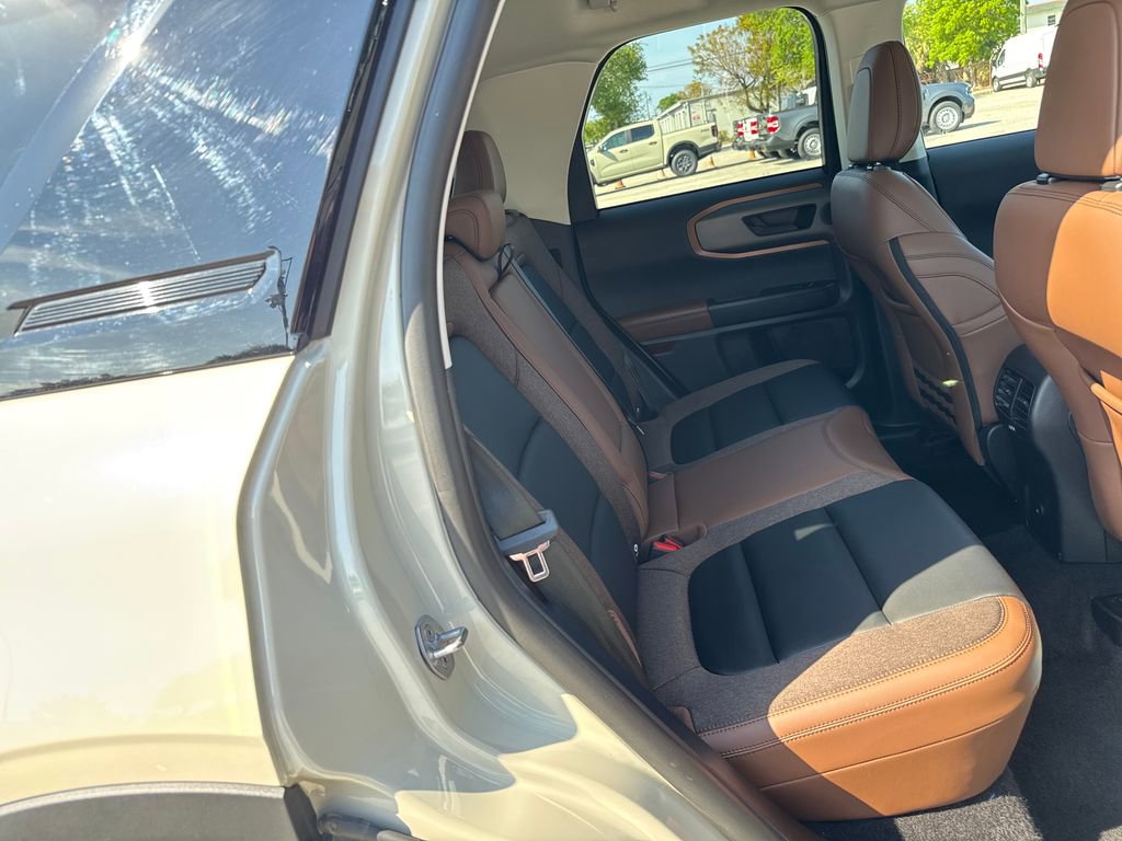 Certified 2025 Ford Bronco Sport Outer Banks w/ Outer Banks Tech Package+ image 27