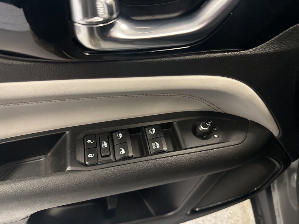 Used 2022 Jeep Compass Limited image 6