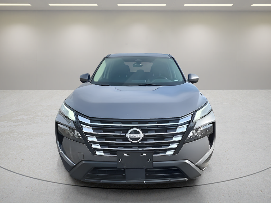 Used 2024 Nissan Rogue SV AWD/4WD image 2