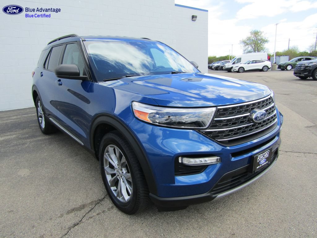 Certified 2022 Ford Explorer XLT w/ Equipment Group 202A AWD/4WD image 10