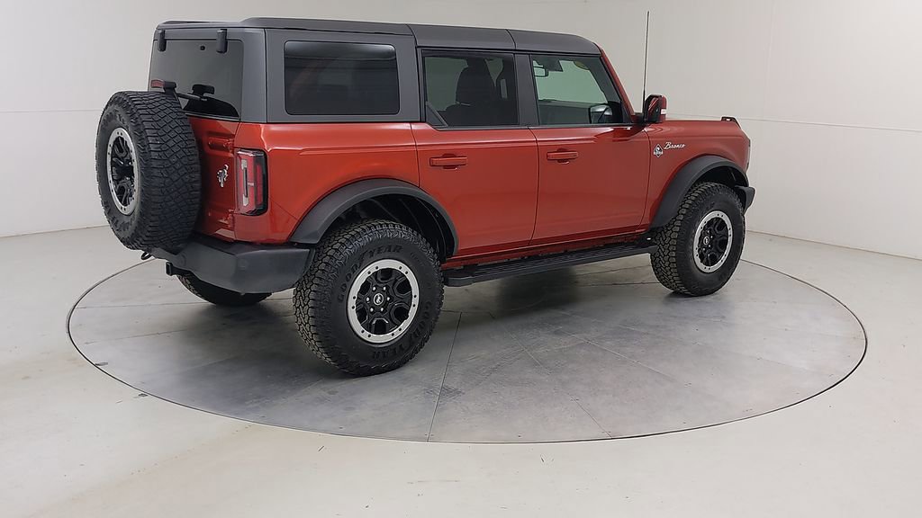 Certified 2022 Ford Bronco Outer Banks w/ Sasquatch Package AWD/4WD image 13