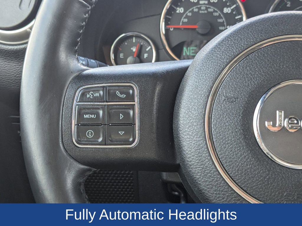 Used 2017 Jeep Wrangler Unlimited Rubicon w/ Connectivity Group image 23