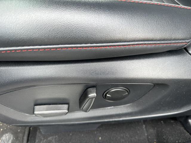 Certified 2025 Ford Explorer ST-Line w/ ST-Line Street Pack image 15