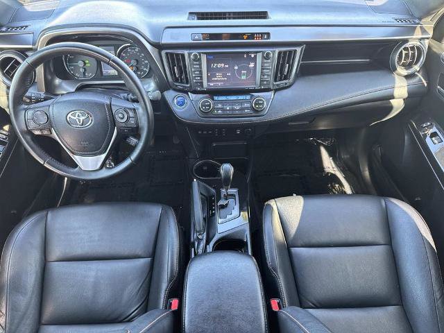 Used 2018 Toyota RAV4 SE w/ Advanced Technology Package image 8
