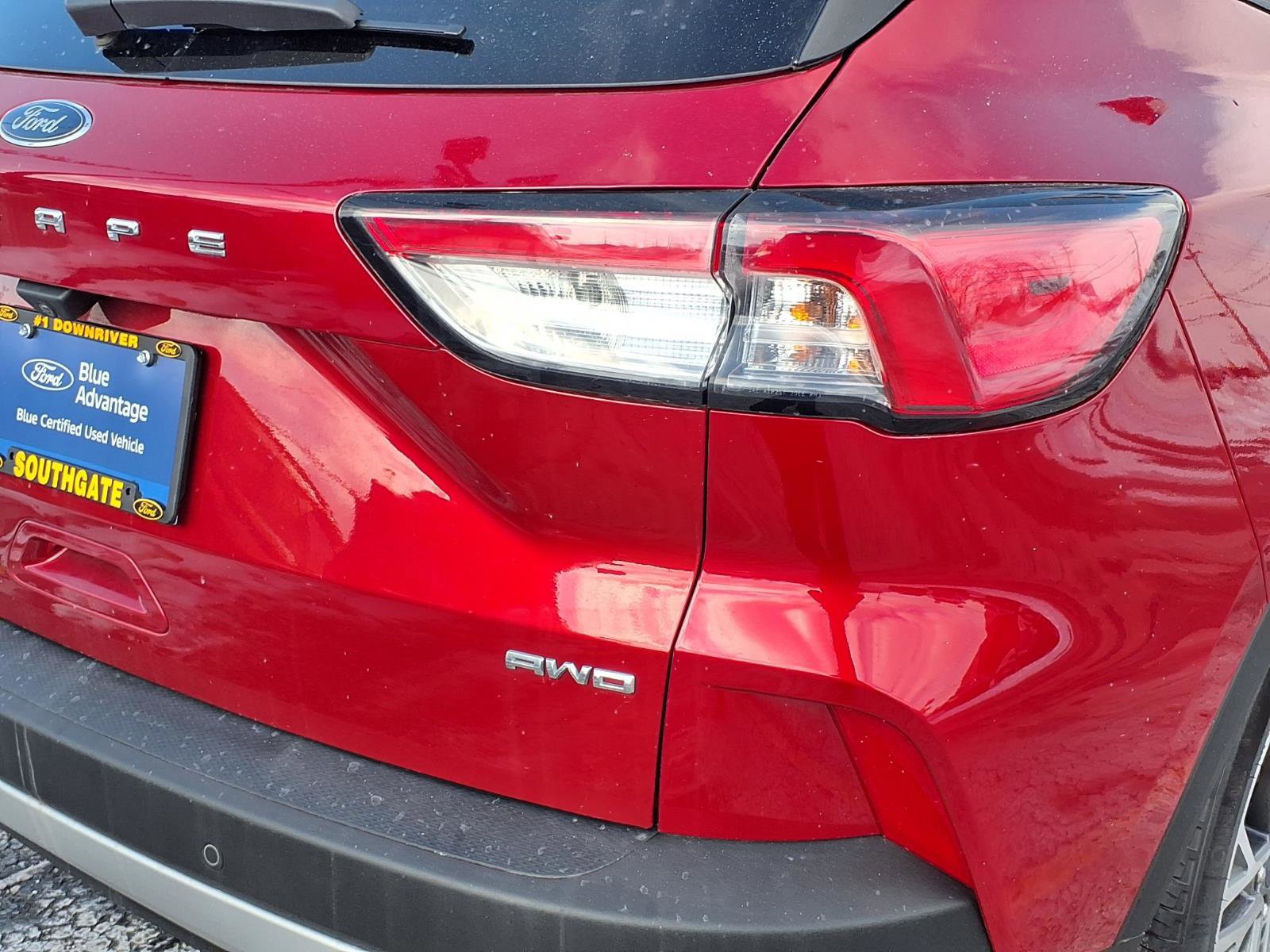 Certified 2022 Ford Escape SEL image 26