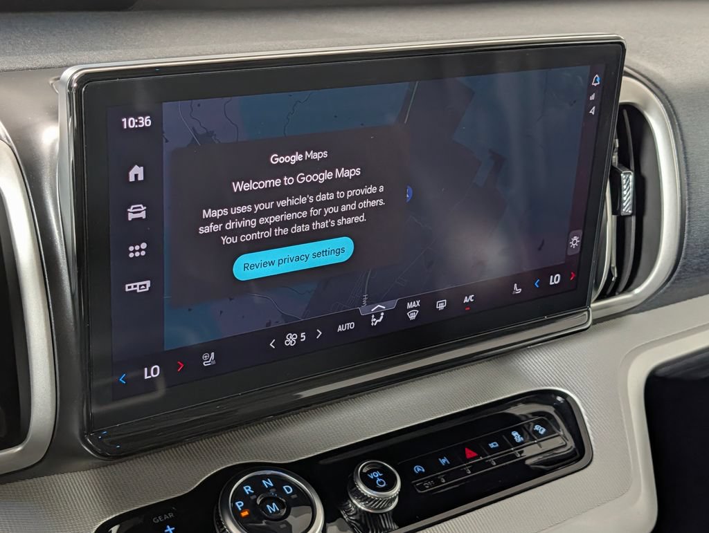 Certified 2025 Ford Expedition Active AWD/4WD image 9