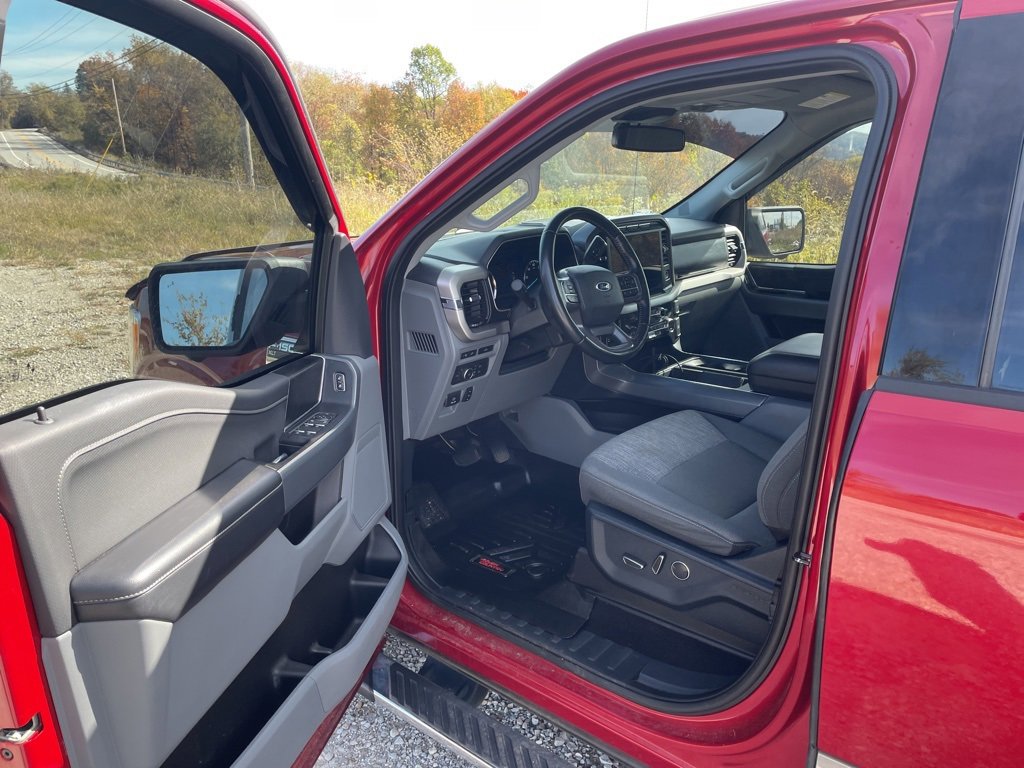 Certified 2021 Ford F150 XLT w/ Equipment Group 302A High image 12