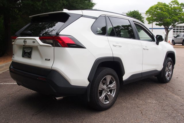 Used 2024 Toyota RAV4 XLE w/ Convenience Package FWD image 7