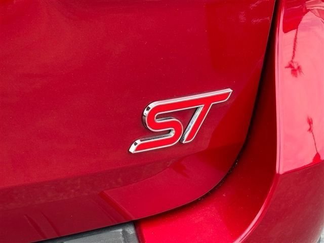 Certified 2022 Ford Explorer ST w/ ST Street Pack AWD/4WD image 15