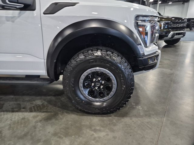 Certified 2025 Ford F150 Raptor AWD/4WD image 11
