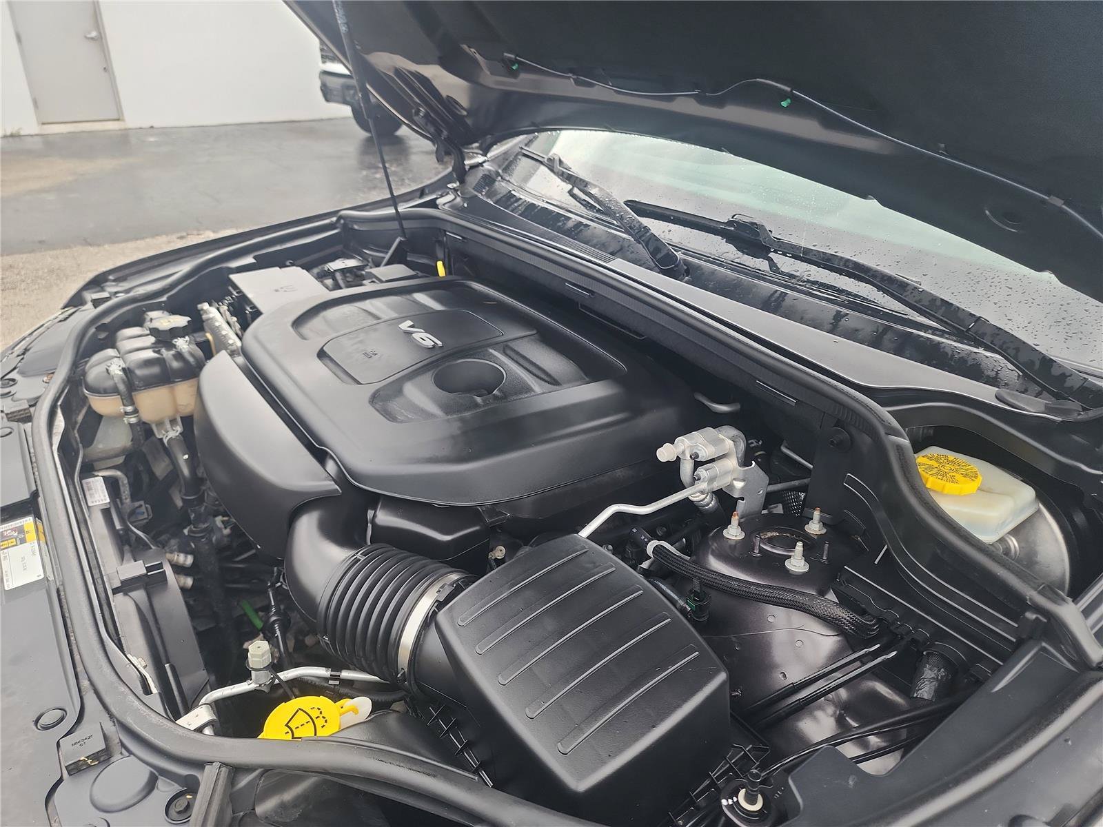 Used 2017 Jeep Grand Cherokee Limited RWD image 36