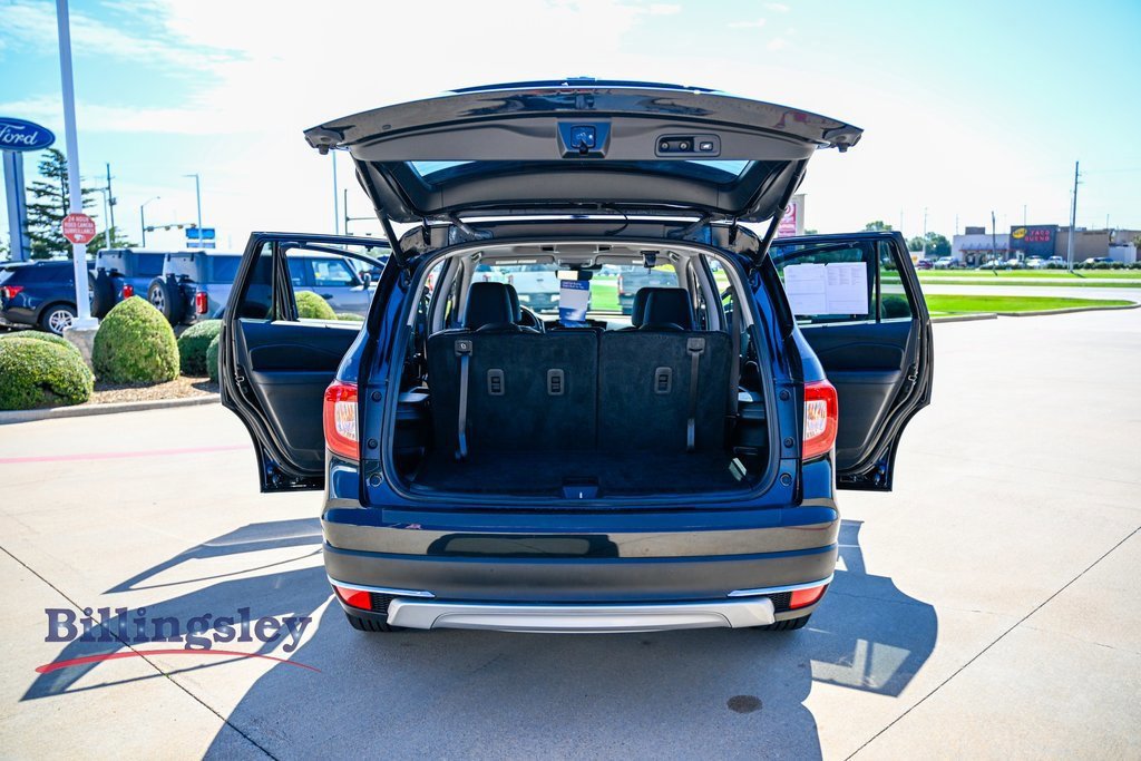 Used 2021 Honda Pilot Touring image 17