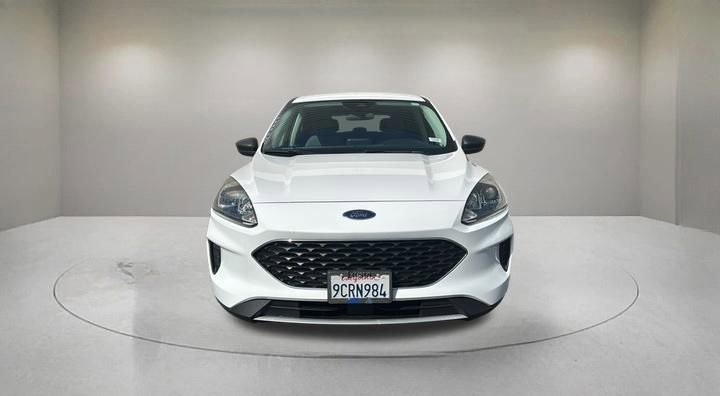 Certified 2022 Ford Escape SE FWD image 2