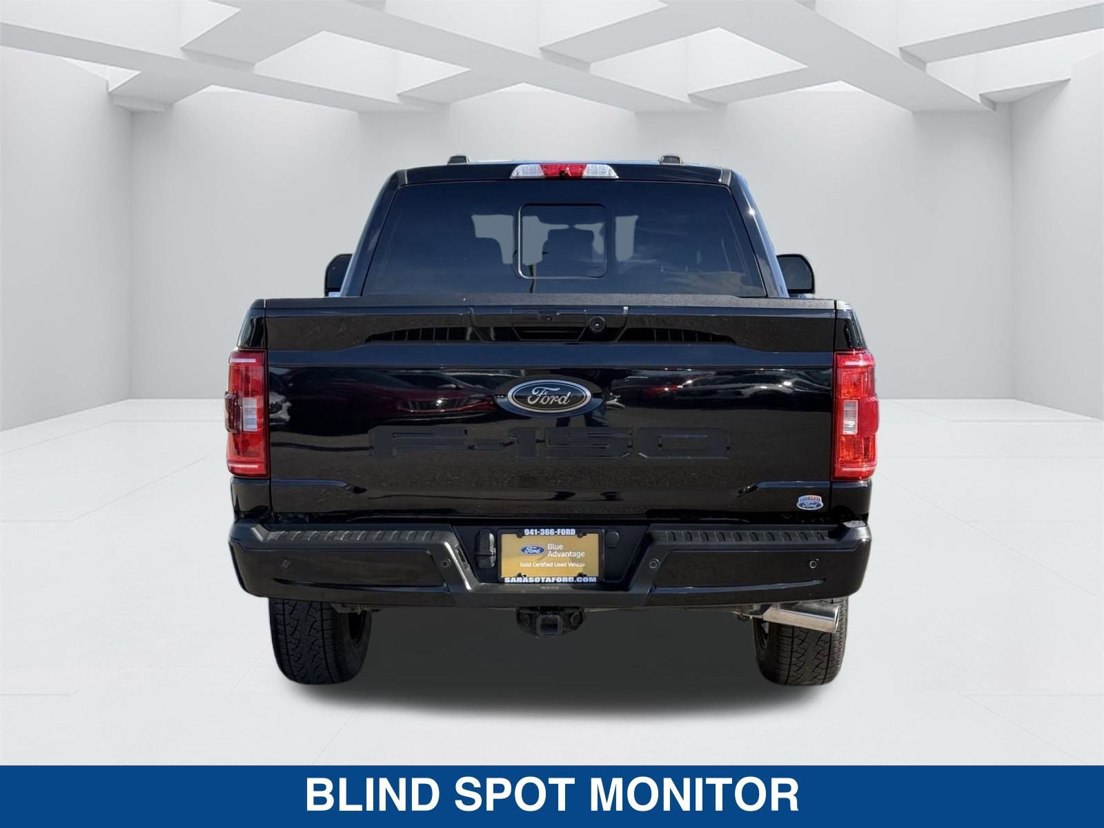 Certified 2022 Ford F150 XLT w/ Equipment Group 302A High image 4