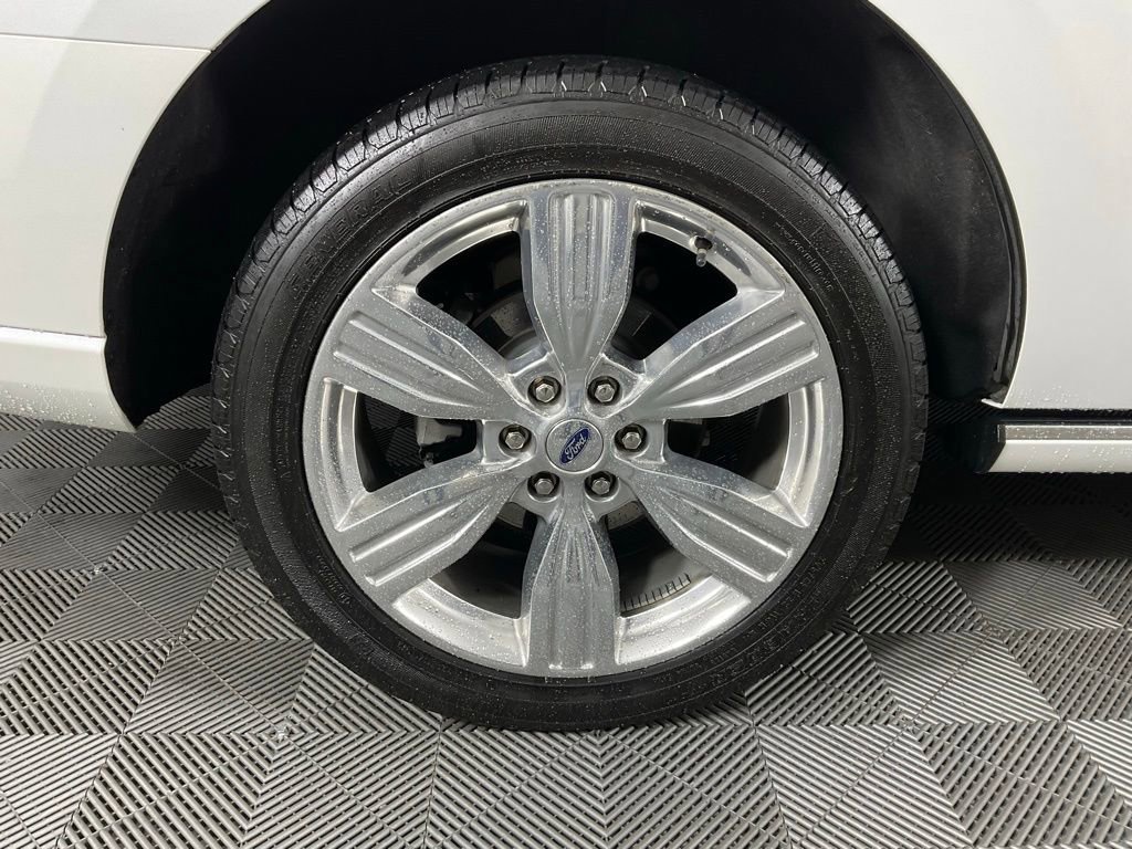 Certified 2024 Ford Expedition Platinum image 10