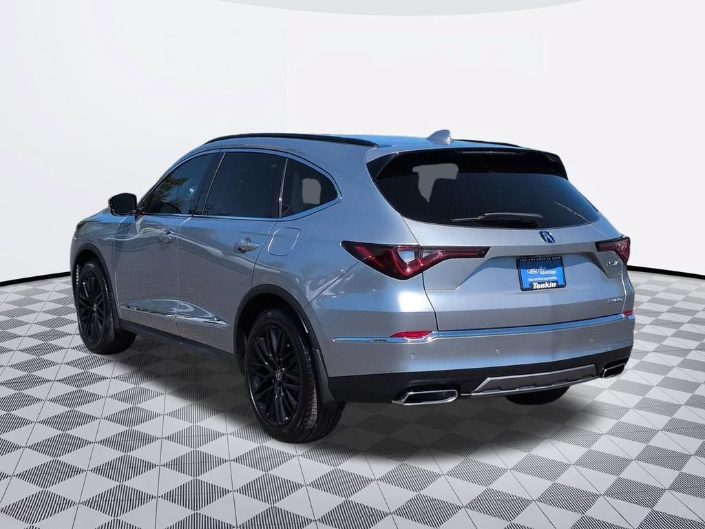 Used 2025 Acura MDX w/ Technology Package AWD/4WD image 3