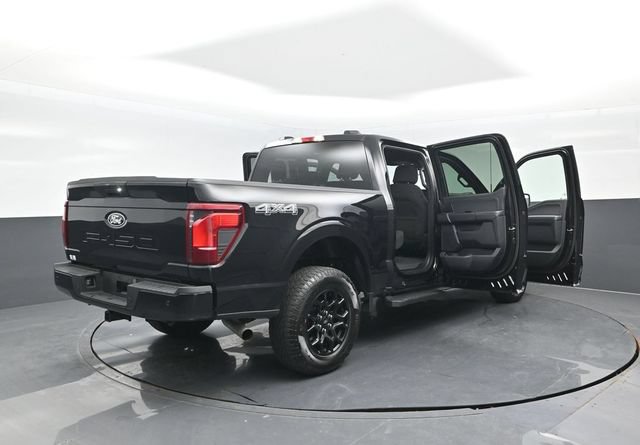 Certified 2024 Ford F150 XLT w/ XLT Black Appearance Package AWD/4WD image 29