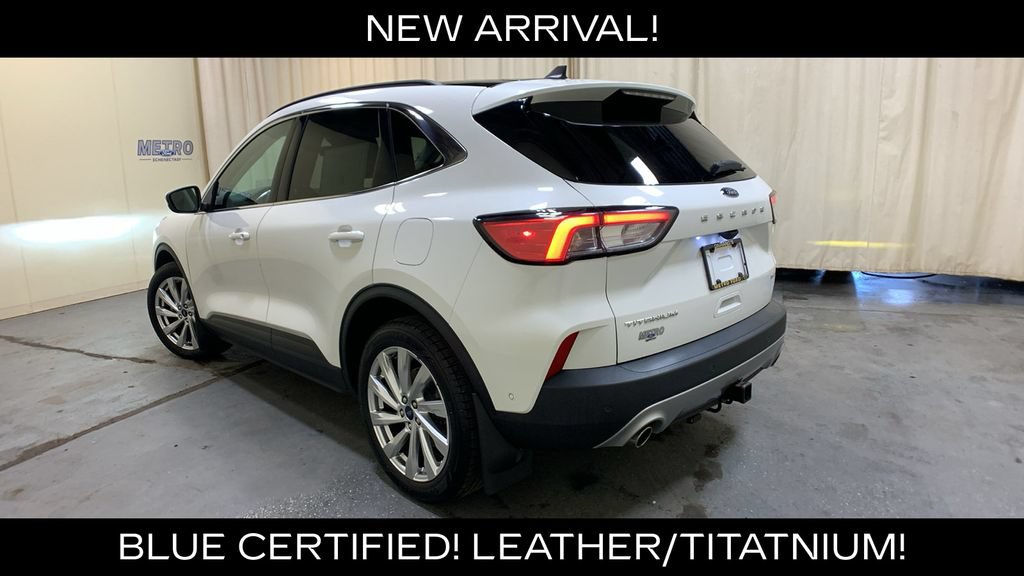 Certified 2022 Ford Escape Titanium w/ Titanium Elite Package AWD/4WD image 5