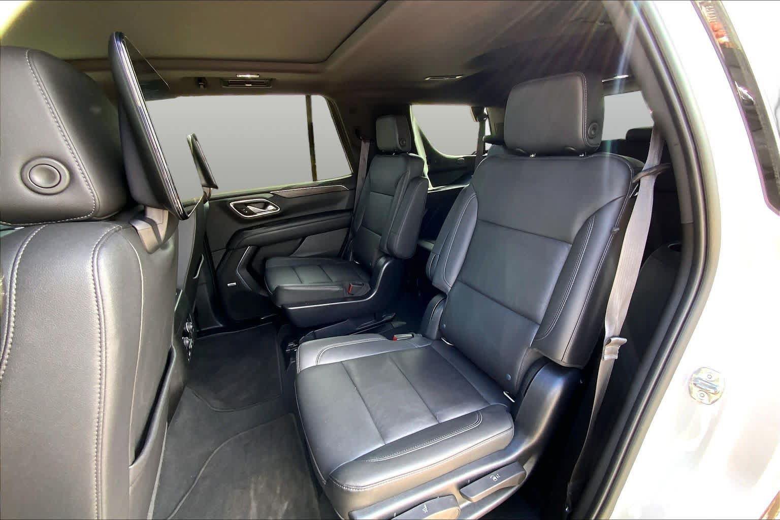 Used 2022 Chevrolet Tahoe Z71 w/ Off-Road Capability Package AWD/4WD image 21