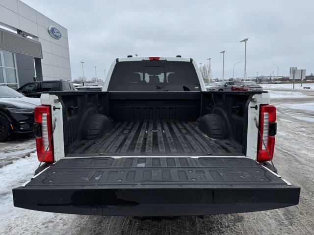 Certified 2023 Ford F350 Lariat w/ Chrome Package image 35
