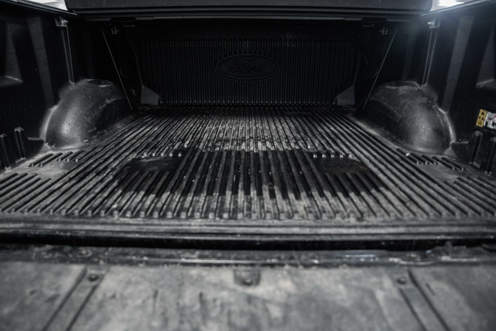 Certified 2023 Ford F150 Lariat w/ Equipment Group 502A High image 25