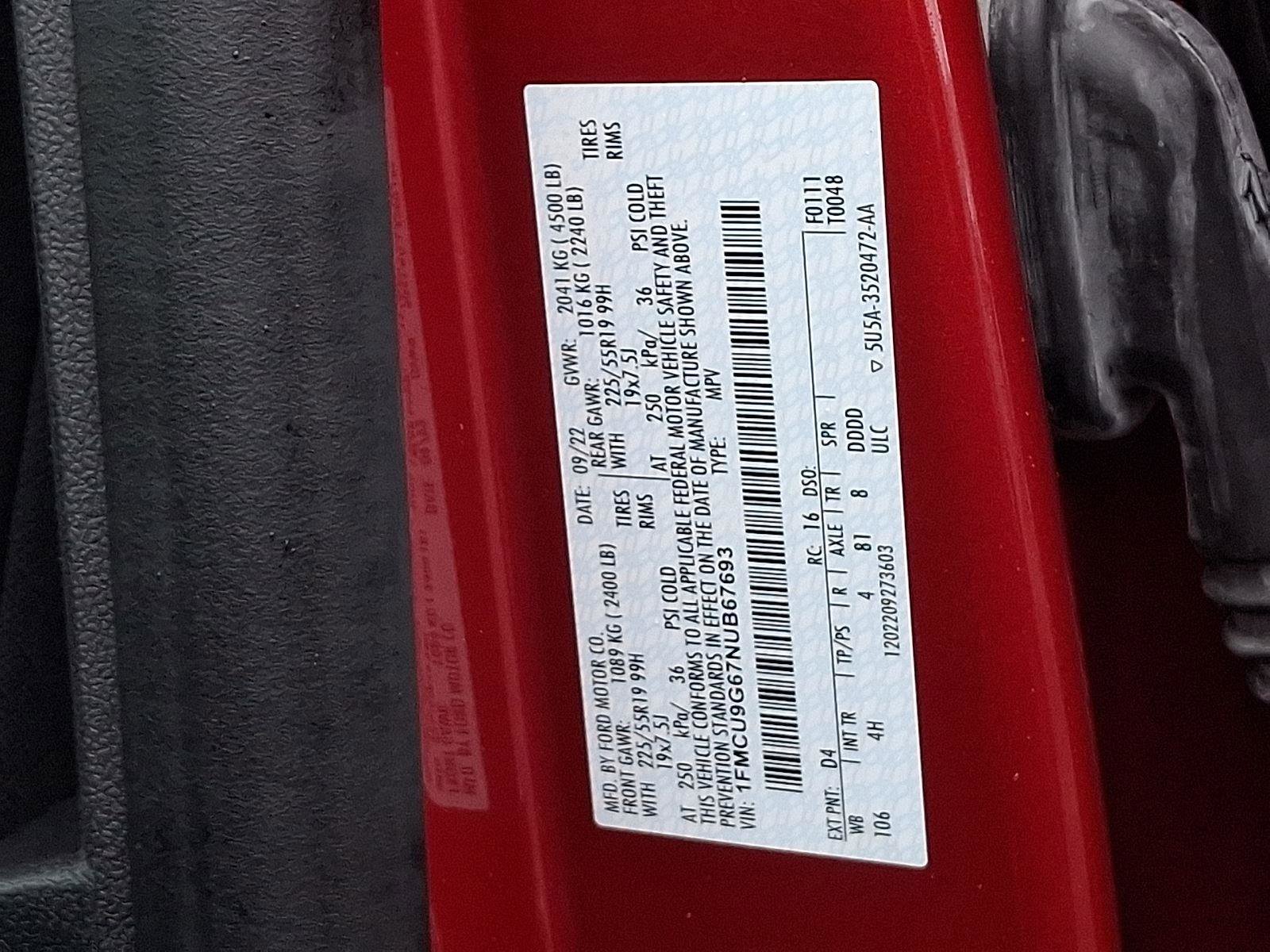 Certified 2022 Ford Escape SE w/ SE Sport Appearance Package image 27