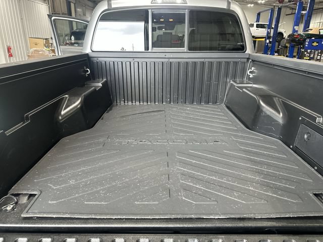 Used 2023 Toyota Tacoma SR AWD/4WD image 26