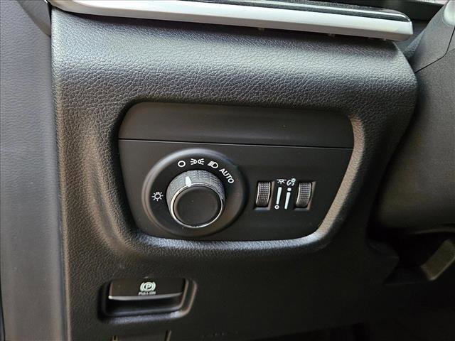 Used 2022 Jeep Grand Cherokee L Laredo AWD/4WD image 27
