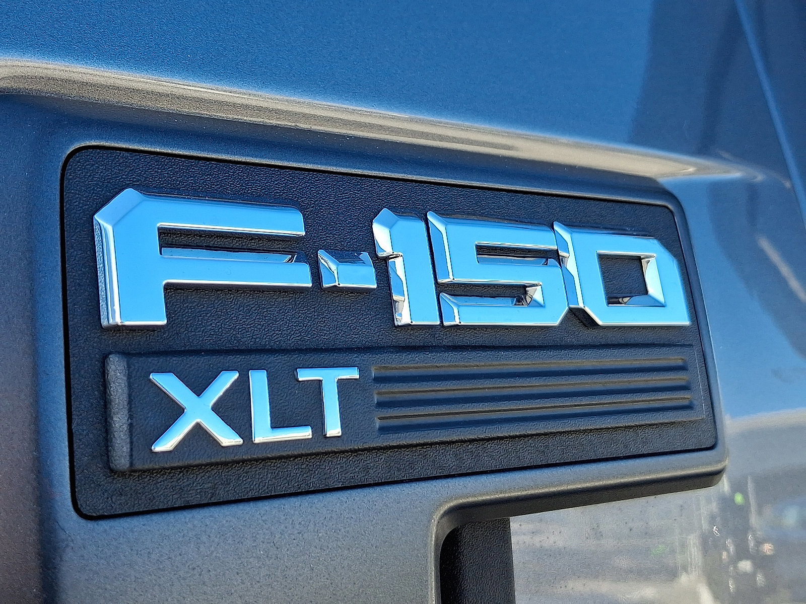 Certified 2023 Ford F150 XLT w/ Equipment Group 302A High image 30