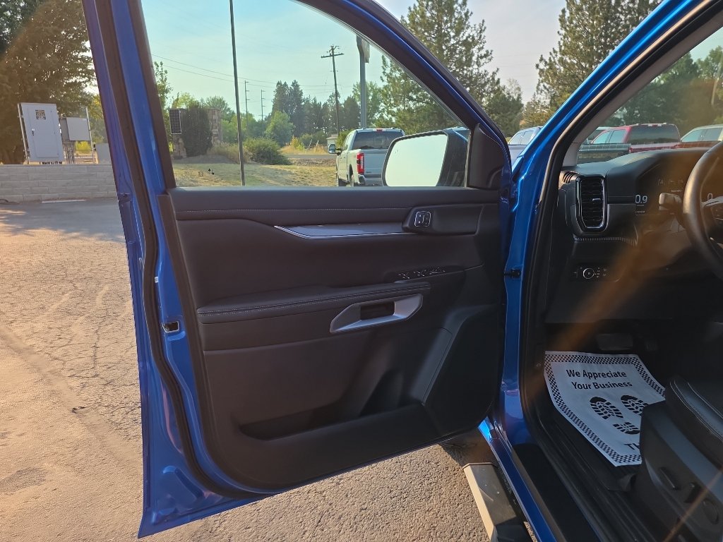 Certified 2024 Ford Ranger Lariat w/ Trailer Tow Package AWD/4WD image 12