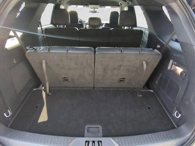 Certified 2025 Ford Explorer ST-Line w/ ST-Line Street Pack image 6