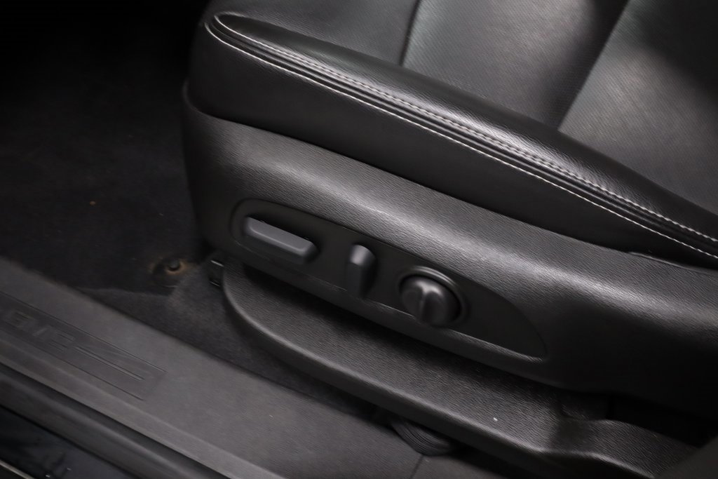 Used 2022 GMC Terrain SLT w/ LPO, Floor Liner Package image 23