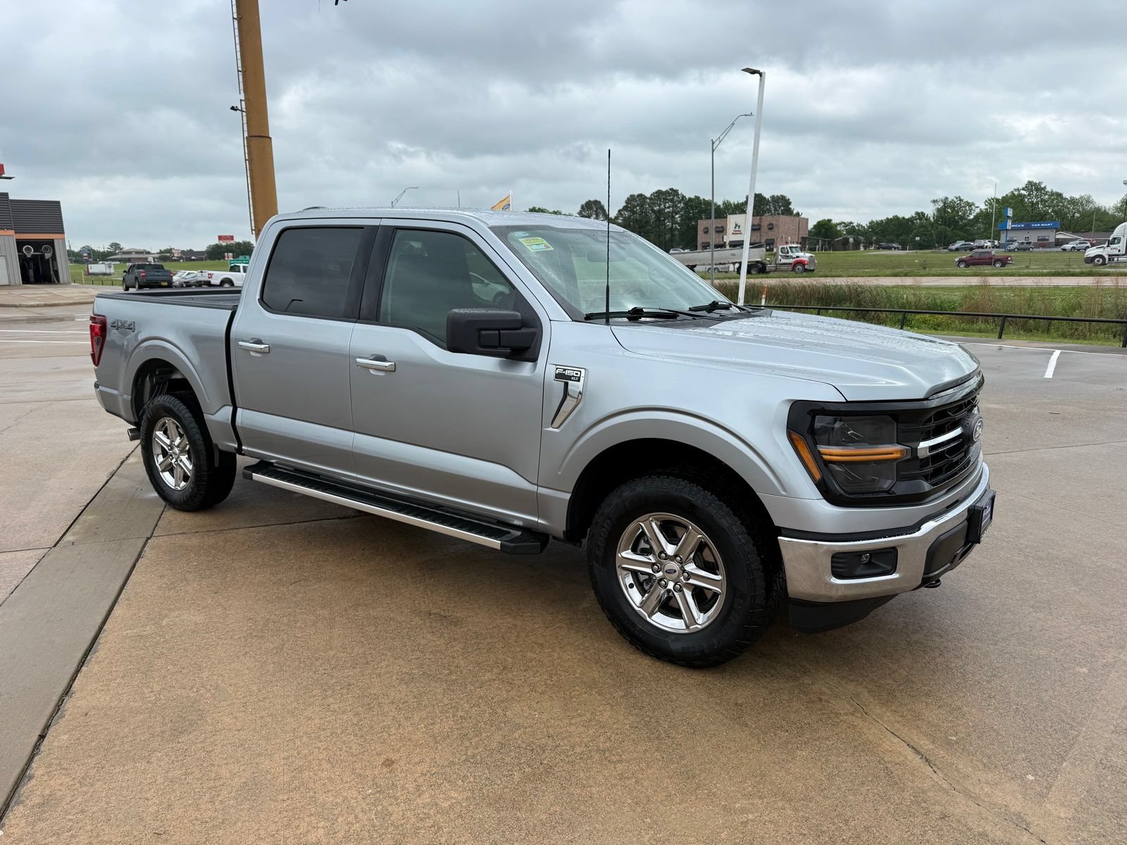 Certified 2025 Ford F150 XLT w/ Equipment Group 301A Standard AWD/4WD image 3
