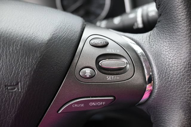 Used 2024 Nissan Murano SV FWD image 15