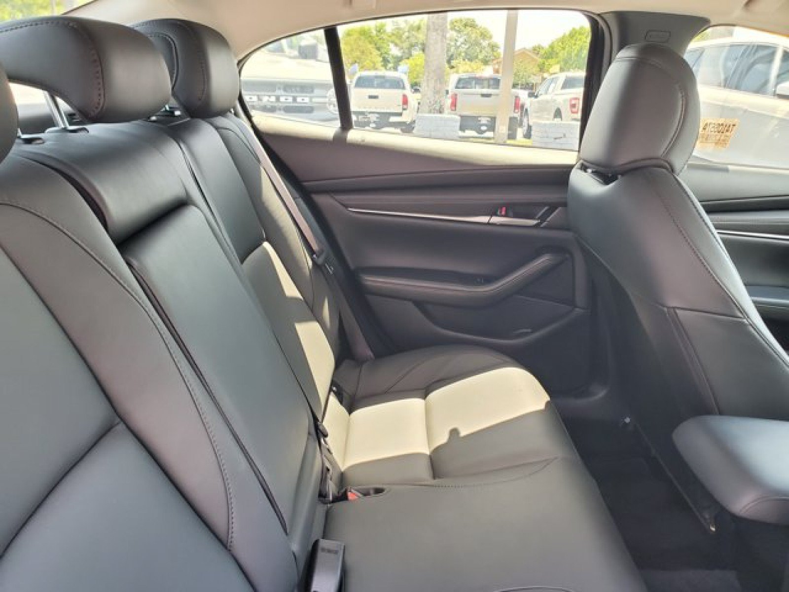 Used 2024 MAZDA MAZDA3 s FWD image 27