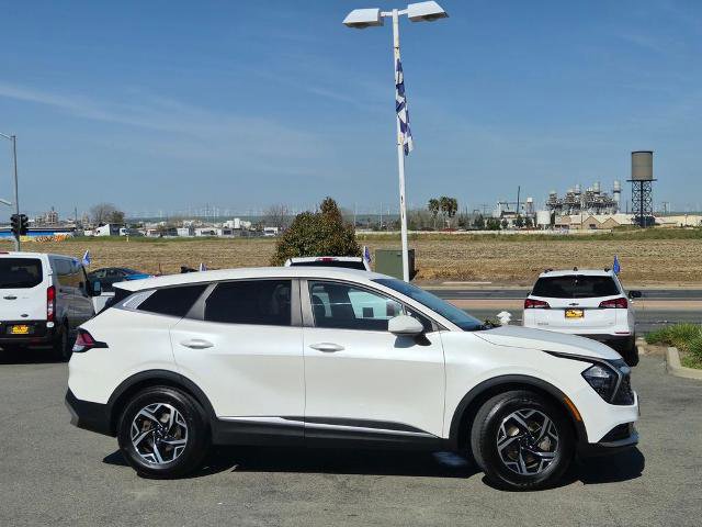 Used 2023 Kia Sportage LX image 6