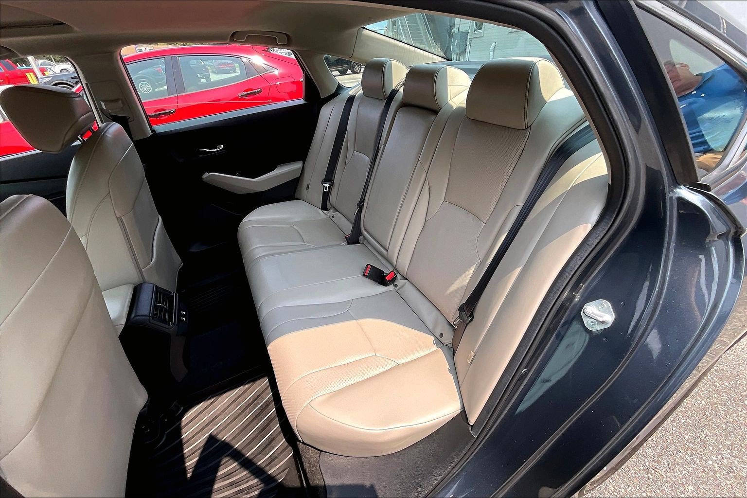 Used 2025 Honda Accord EX-L image 25