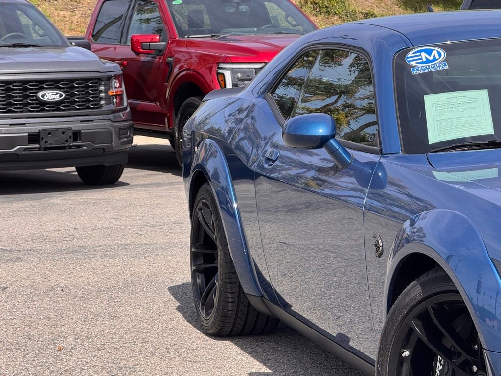 Used 2023 Dodge Challenger SRT Hellcat RWD image 5