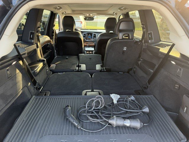 Used 2023 Volvo XC90 T8 Plus w/ Protection Package Premier AWD/4WD image 33