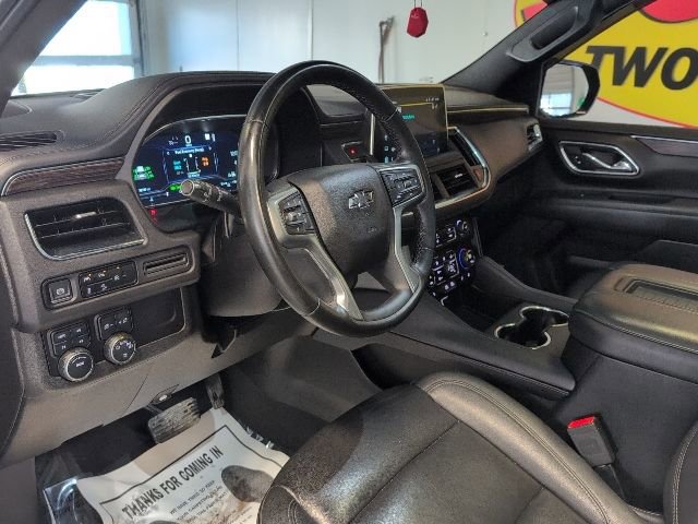 Used 2023 Chevrolet Suburban Z71 image 12
