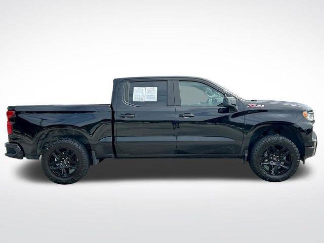 Used 2023 Chevrolet Silverado 1500 RST image 2