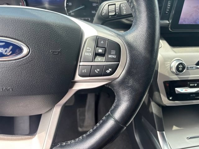Certified 2021 Ford Explorer XLT w/ Equipment Group 202A AWD/4WD image 21