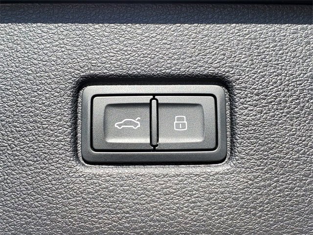 Used 2024 Audi SQ7 Premium Plus image 19